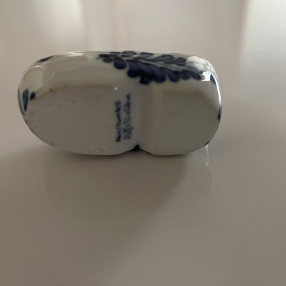 Delft Blue Mini Porcelain Clog Shoe Handpainted Home Decor - Picture 8 of 16